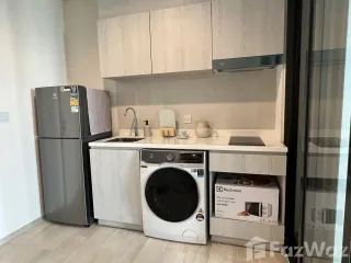 Аренда 1 кровать кондо в Патхум Щан, Бангкок