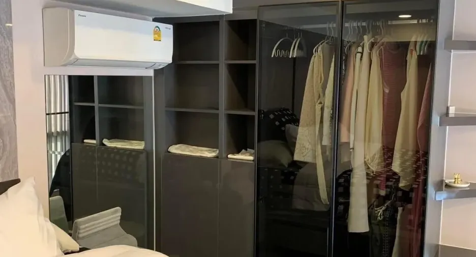 For rent studio condo in Bang Rak, Bangkok