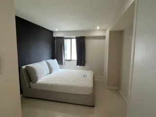 Apartamento en alquiler de 3 habitaciones en Watthana, Bangkok