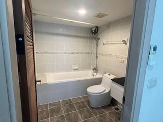 Apartamento en alquiler de 3 habitaciones en Watthana, Bangkok