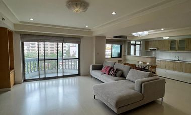 For rent 3 bedrooms apartment in Watthana, Bangkok