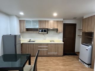 Apartamento en alquiler de 1 habitaciones en Khlong Toei, Bangkok