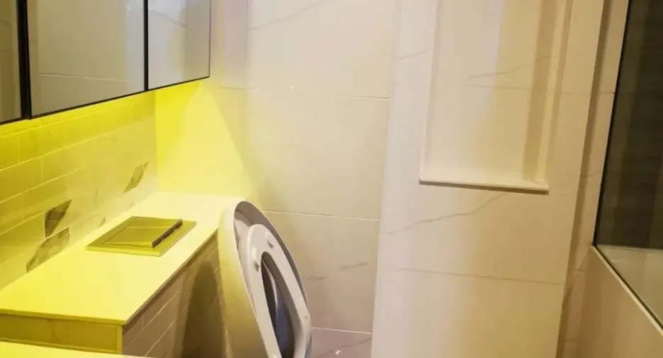 Wohnung zur Miete mit 2 Zimmer in Watthana, Bangkok