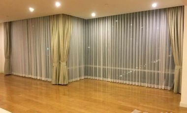 For rent 4 bedrooms condo in Bang Rak, Bangkok