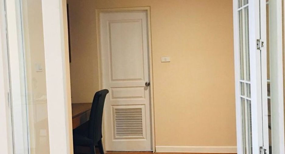 Аренда 3 спальни кондо в Кхлонг Тоеи, Бангкок