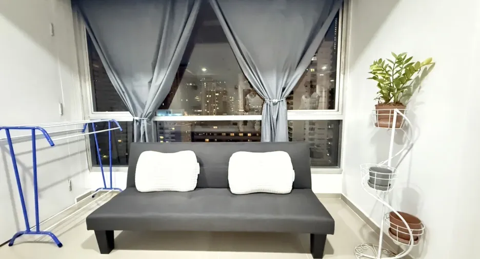 For rent studio condo in Khlong Toei, Bangkok