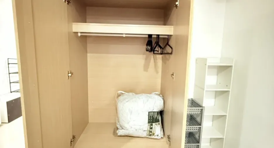 For rent studio condo in Khlong Toei, Bangkok