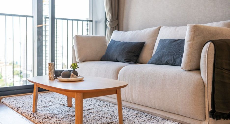 For rent 1 bed condo in Watthana, Bangkok