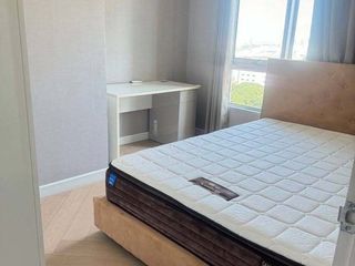 For rent 3 bedrooms condo in Huai Khwang, Bangkok