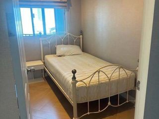 For rent 3 bedrooms condo in Huai Khwang, Bangkok