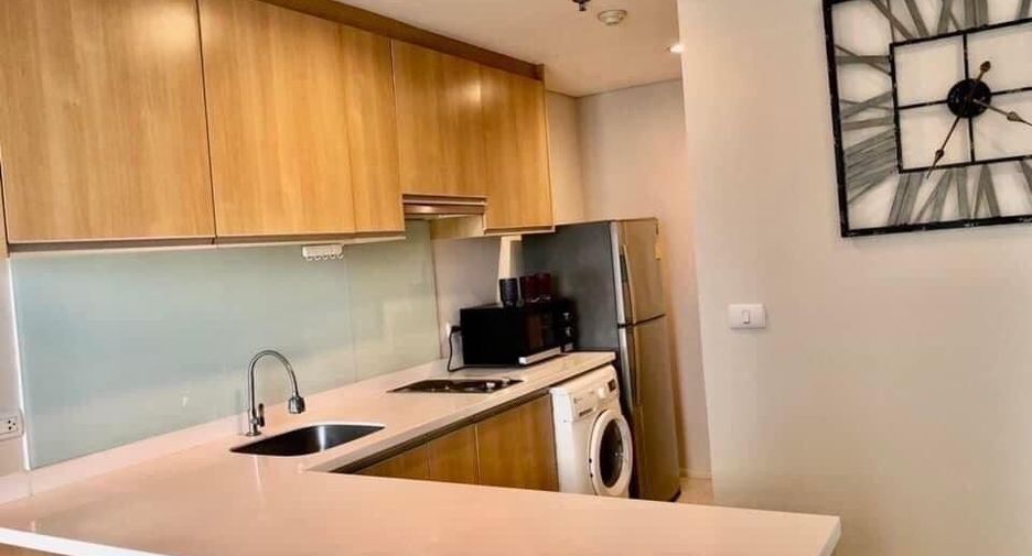 For rent 1 bed condo in Watthana, Bangkok