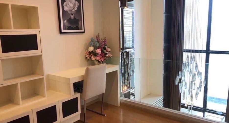 For rent 1 bed condo in Watthana, Bangkok