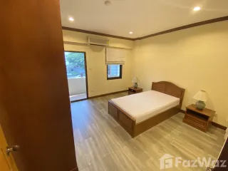 À louer 3 chambres appartement à Watthana, Bangkok