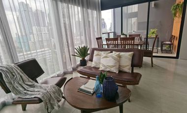 For rent 2 bedrooms condo in Sathon, Bangkok