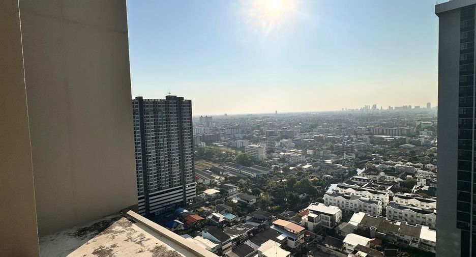 For rent 1 bed condo in Watthana, Bangkok