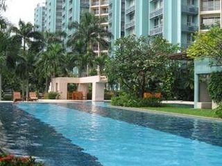 For rent 2 bedrooms condo in Yan Nawa, Bangkok