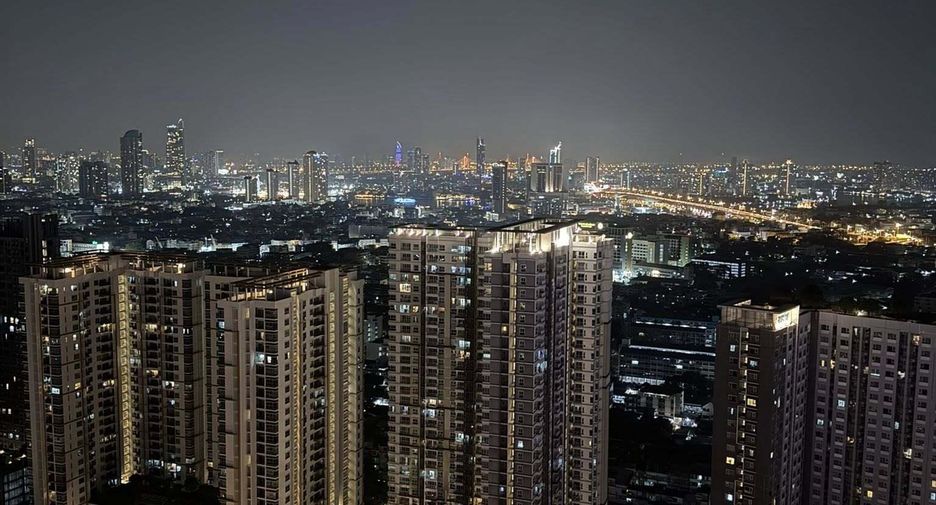 For rent studio condo in Thon Buri, Bangkok