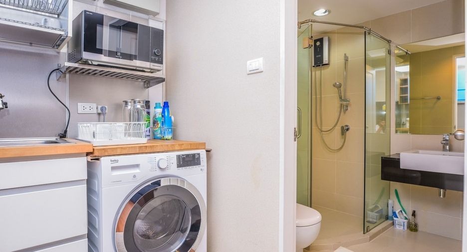 Condo en alquiler de 1 habitaciones en Huai Khwang, Bangkok