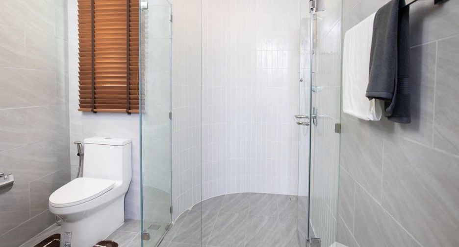 For rent 3 bedrooms house in Lat Krabang, Bangkok