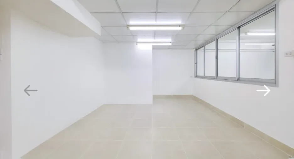 For rent 3 bedrooms office in Khlong Toei, Bangkok
