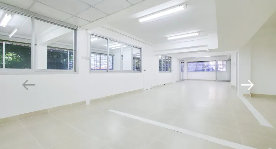 For rent 3 bedrooms office in Khlong Toei, Bangkok