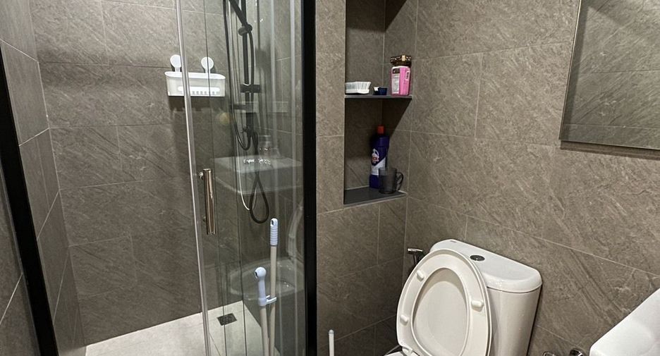 For rent 2 bedrooms condo in Phasi Charoen, Bangkok