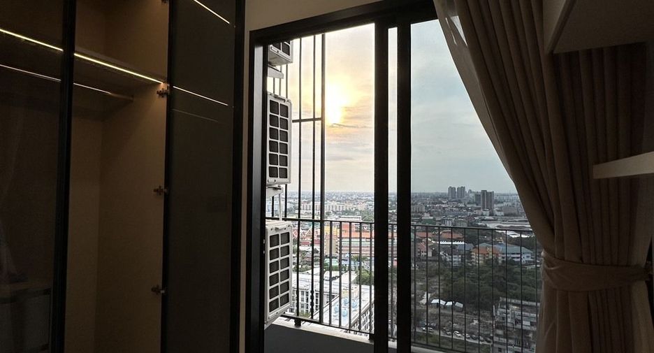For rent 2 bedrooms condo in Phasi Charoen, Bangkok