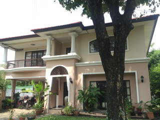 Casa en alquiler de 3 habitaciones en Watthana, Bangkok