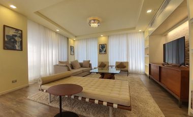 Condo en alquiler de 4 habitaciones en Watthana, Bangkok