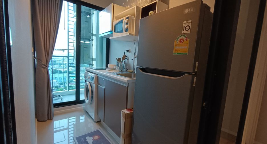 For rent 2 bedrooms condo in Mueang Samut Prakan, Samut Prakan