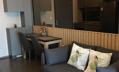 Wohnung zur Miete mit 1 Zimmer in Phra Khanong, Bangkok