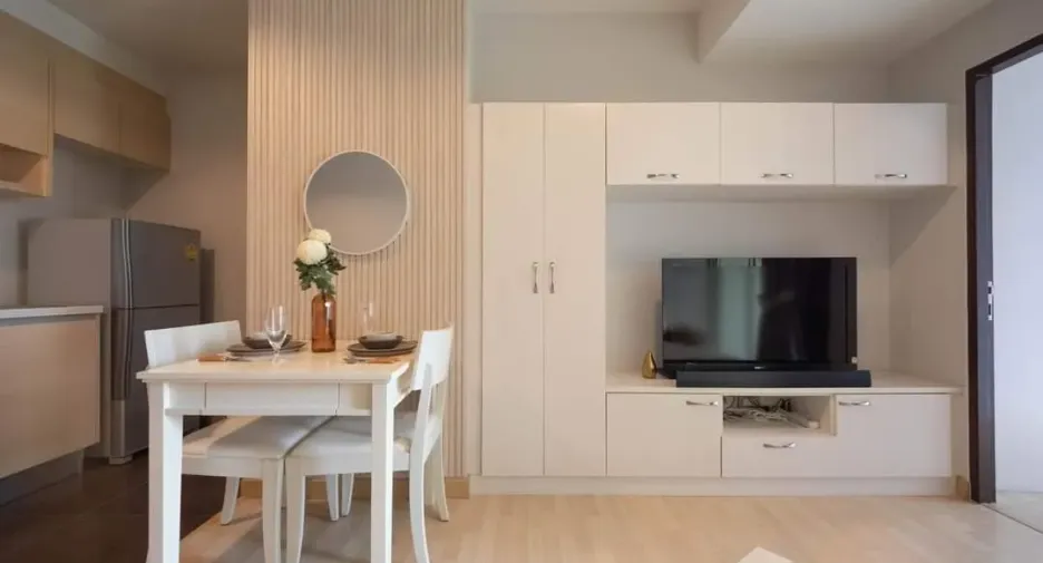 For rent 1 bed condo in Watthana, Bangkok