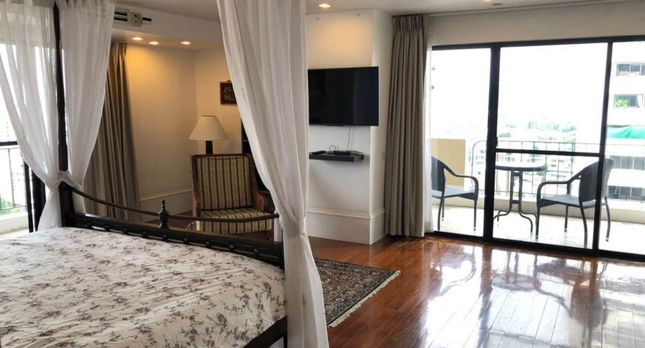 For rent 2 ベッドルーム condo in Watthana, Bangkok