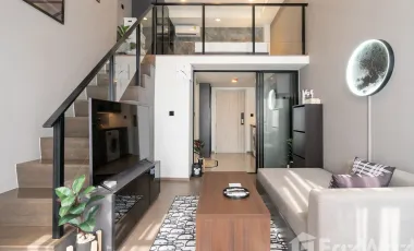 For rent 1 bed condo in Bang Rak, Bangkok