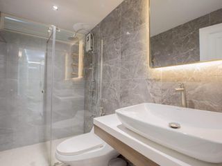 For rent 2 bedrooms condo in Ratchathewi, Bangkok