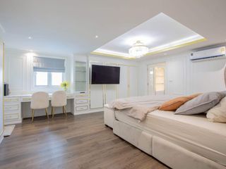 For rent 2 bedrooms condo in Ratchathewi, Bangkok