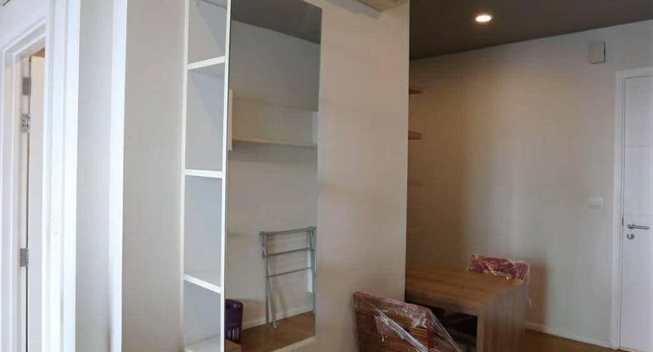 À louer 1 chambre condo à Watthana, Bangkok