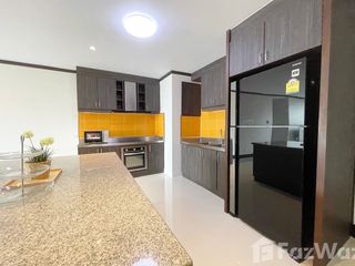Apartamento en alquiler de 2 habitaciones en Watthana, Bangkok