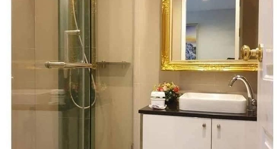 Wohnung zur Miete mit 2 Zimmer in Phra Khanong, Bangkok
