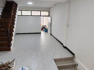 ให้เช่า 3 ห้องนอน ทาวน์เฮ้าส์ ใน ยานนาวา, กรุงเทพฯ