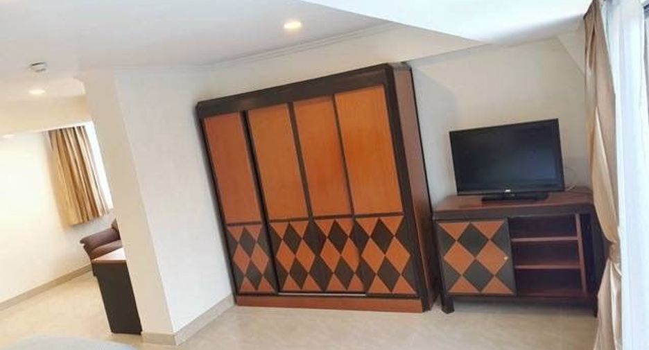 Wohnung zur Miete mit 2 Zimmer in Khlong Toei, Bangkok