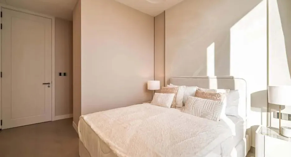 For rent 2 bedrooms condo in Sathon, Bangkok