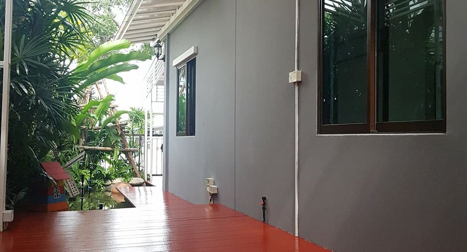 For rent 3 bedrooms house in Suan Luang, Bangkok