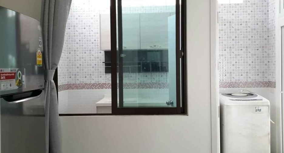 For rent 3 bedrooms house in Suan Luang, Bangkok
