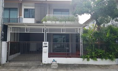 出租 3 卧室 独立屋 在 Suan Luang, 曼谷