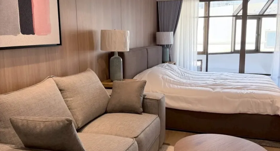 For rent 3 bedrooms condo in Watthana, Bangkok