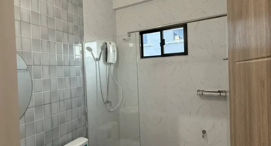 For rent 3 bedrooms townhouse in Mueang Samut Prakan, Samut Prakan