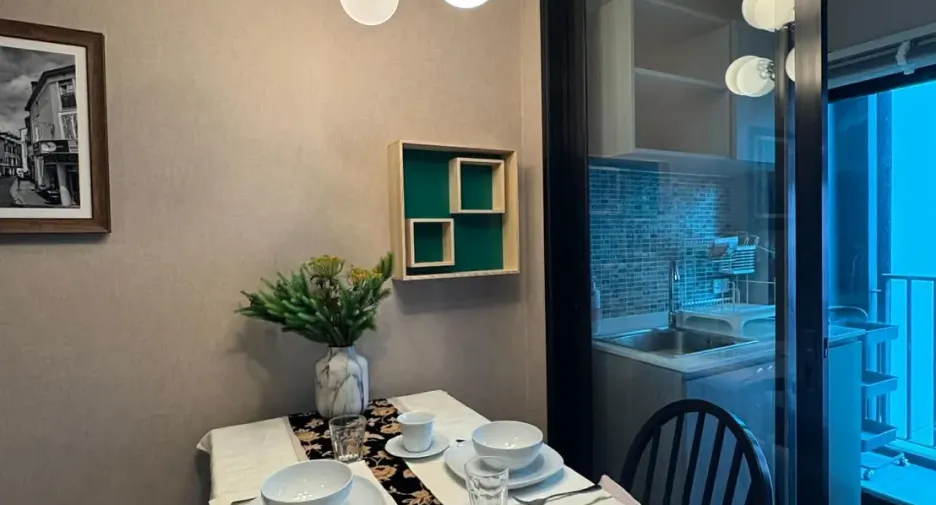 For rent 1 bed condo in Phaya Thai, Bangkok