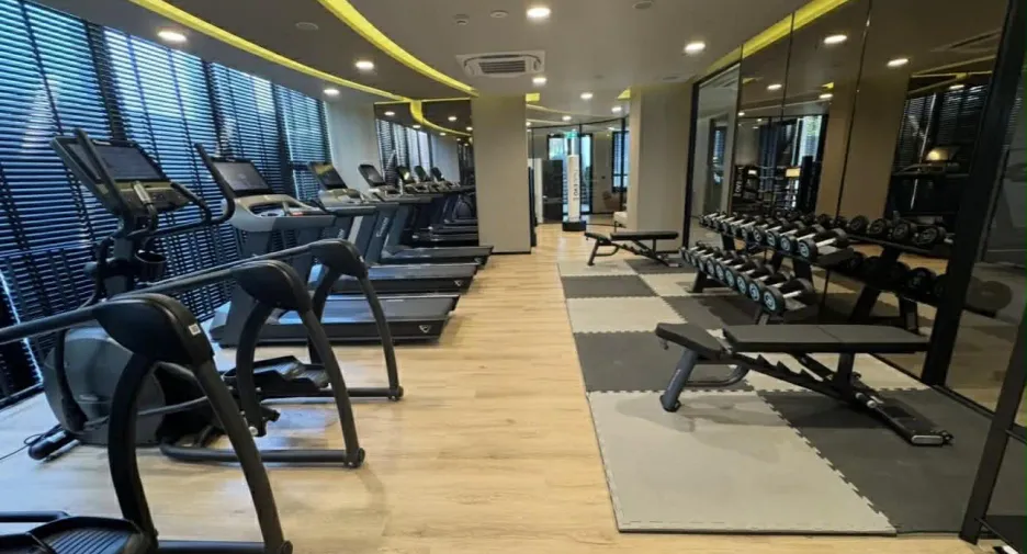 For rent 1 bed condo in Phaya Thai, Bangkok