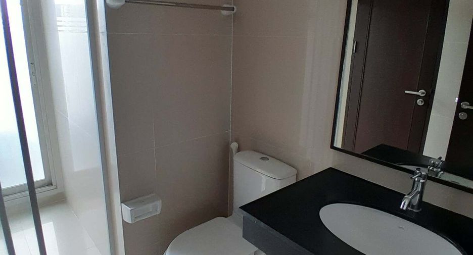 Wohnung zur Miete mit 2 Zimmer in Watthana, Bangkok